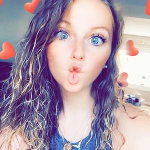 Meet your Posher, Maddie